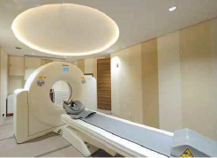 1.5テスラ超電導MRI